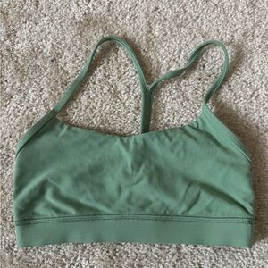 GREEN LULULEMON SPORTS BRA SIZE 4